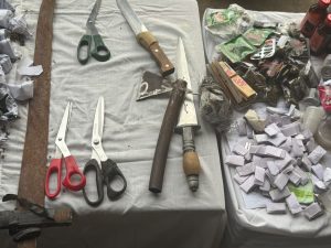 Police Arrests 300 Suspects in Raids on Flashpoints