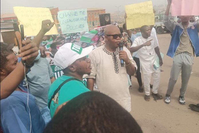  Osun Youths Protest High Cost Of Living (photo)