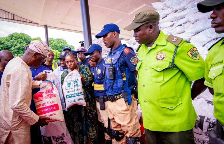  Eko Cares: Sanwo-Olu Launches Food Packs For 500,000 Households (Photos)