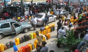 Reporter’s Diary: Fuel Scarcity Hits Lagos, 75 CL Now 1 Litre from Filling Stations