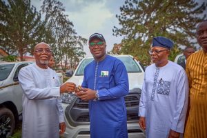 AIYEDATIWA PRESENTS UTILITY VEHICLES TO 18 LG CHAIRMEN