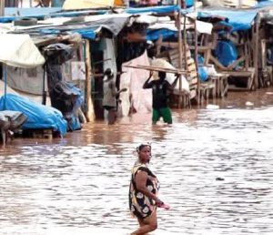 FG predicts heavy rainfall, flood in seven states