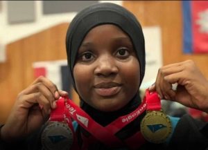 FG Rewards Nafisah Abdullahi for winning English Contest