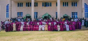Anglican church okays 15 new dioceses