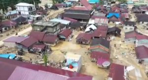 Asia Flood Death Toll Surpasses 1000 as Military Rushes Aid to Stranded Survivors