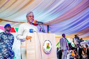 Makinde announces presidential ambition on APM platform