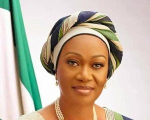 FIRST LADY DONATES COASTER BUS TO STATE HOUSE PRESS CORPS FOR EFFECTIVE REPORTAGE