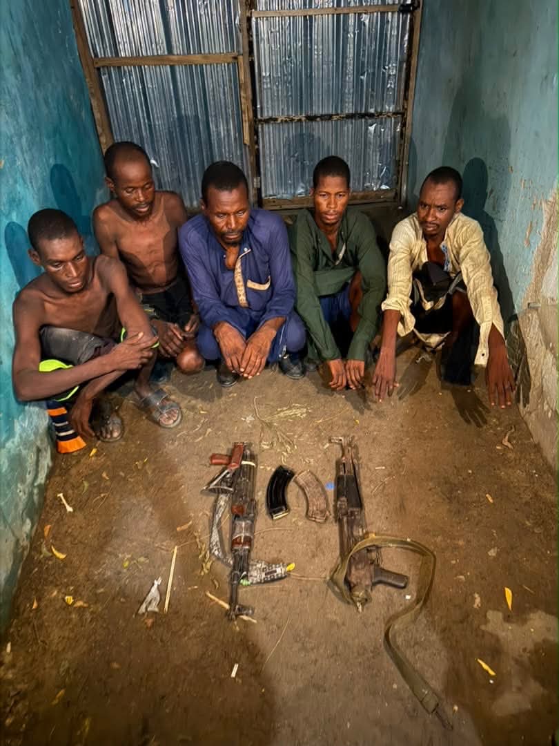 Troops Nab 5 Suspected Kidnappers, Recover AK-47 Rifles in Borno