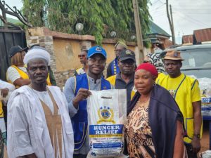 Abuja Metropolitan Lions Club Takes Sanitation Outreach, Distributes Relief Packages to Over 200 Women in Kagini Community