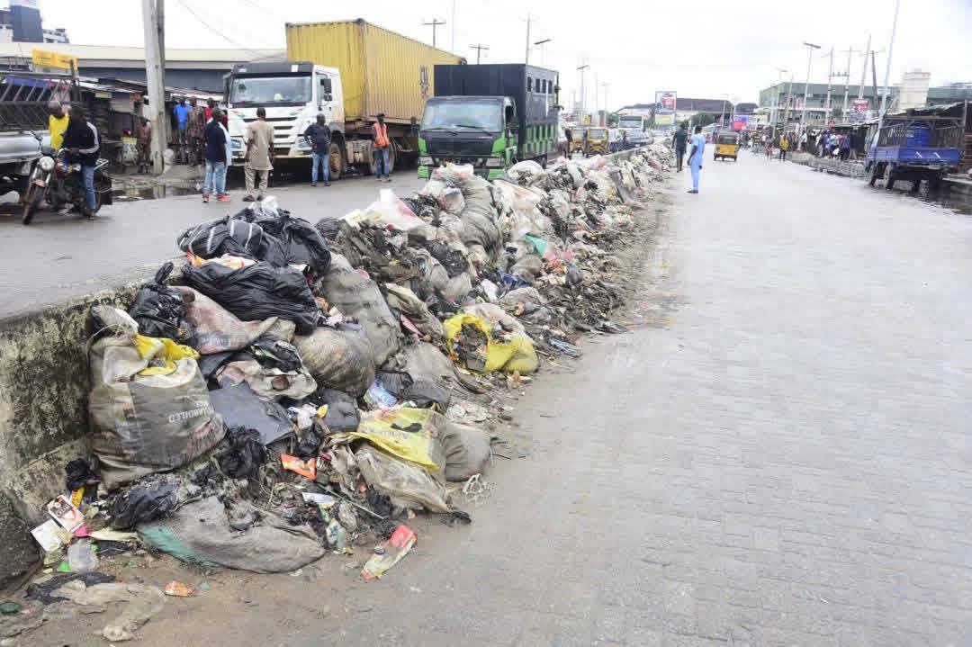 LAWMA Seals Premises on Ago Palace Way, Arrests 11 Over Illegal Dumping on Lagos Island